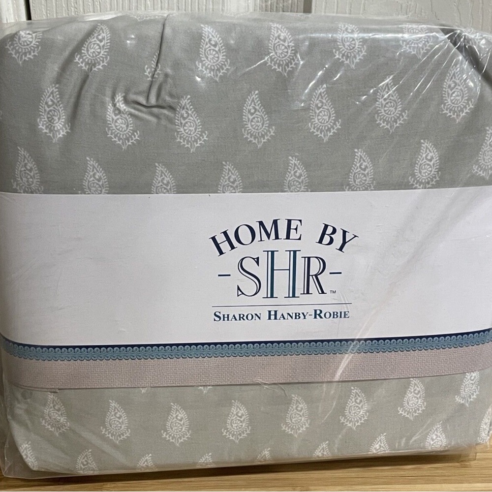 New Home by SHR 4 Piece Sheet Set TWIN SIZE Cotton Bandana Paisley Light Gray